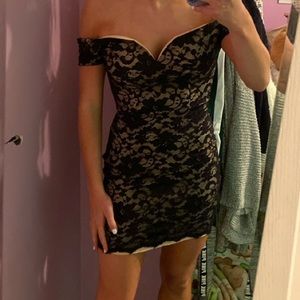Off the Shoulder Lace Dress